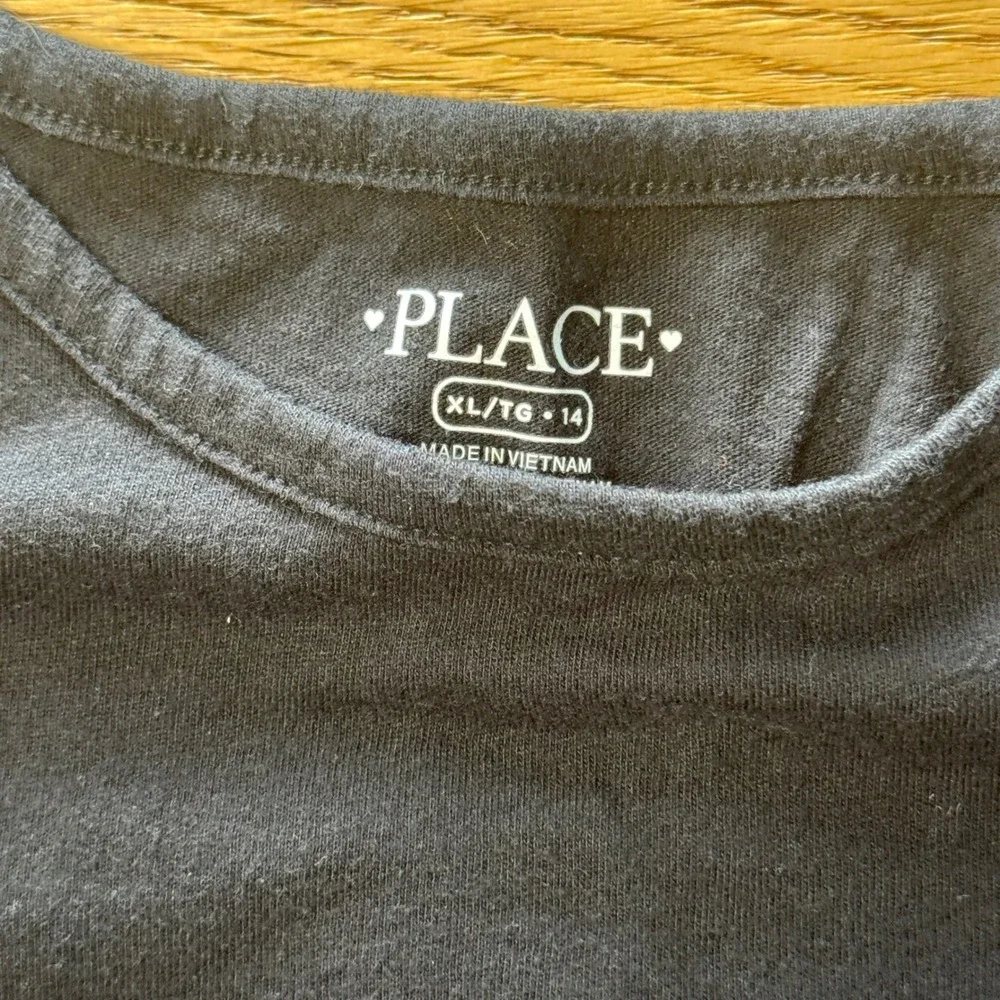The Childrens Place Girls XL 14 Black Long Sleeve Crew Neck High Low Hem Top